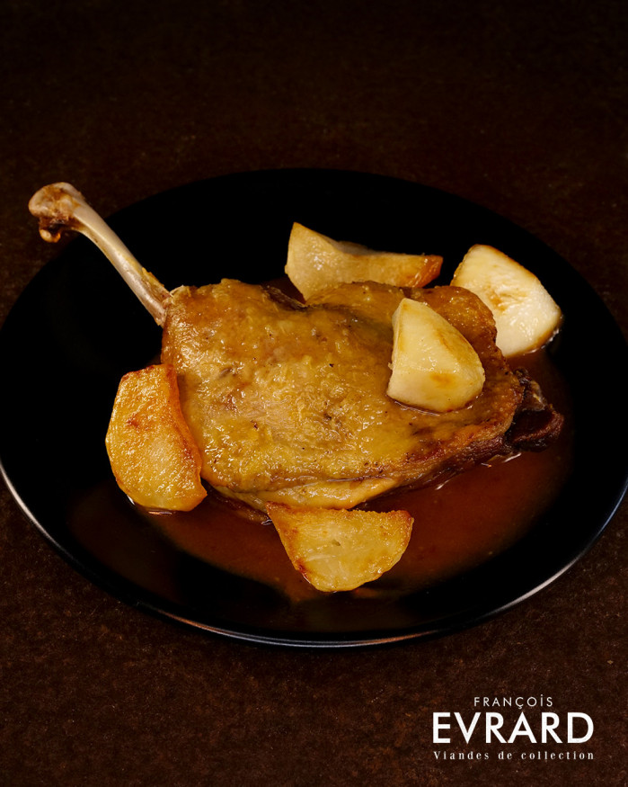 Cuisse de canard confite aux navets