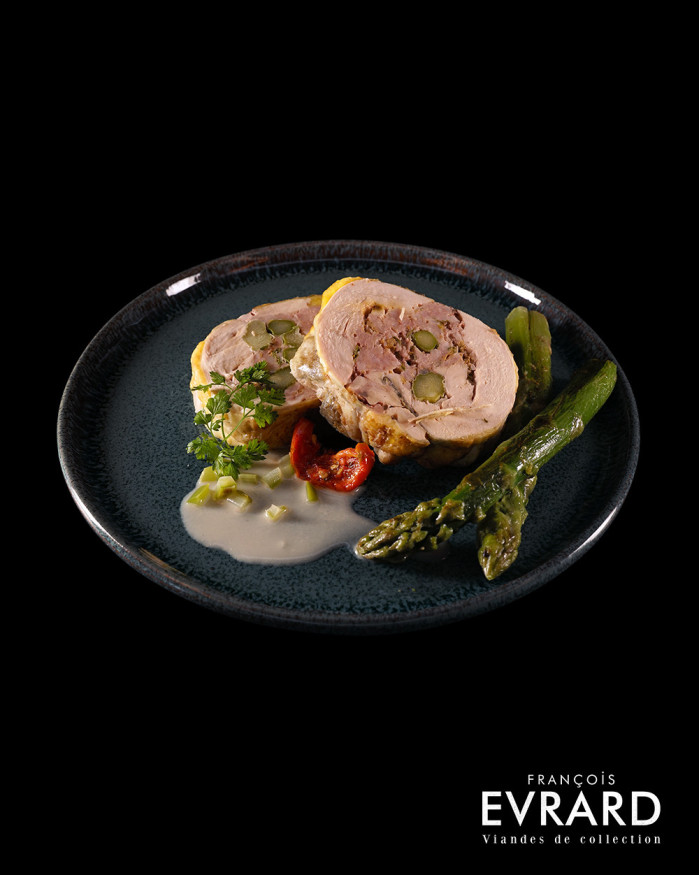 Médaillon de Pintade de chez Arnaud Tauzin farcie aux asperges
