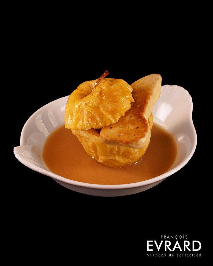 Escalope de Foie Gras poêlée aux pommes rôties