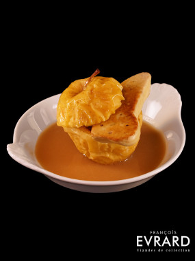Escalope de Foie Gras poêlée aux pommes rôties