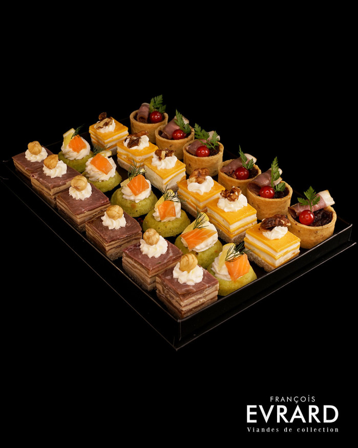 Plateau festif  24 pièces