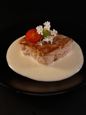 Pavé de côte de veau à la crème et Pleurote