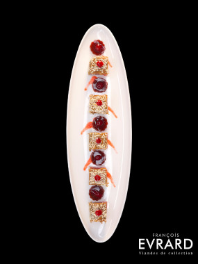 Tataki de Thon, sésame, ketchup de betterave