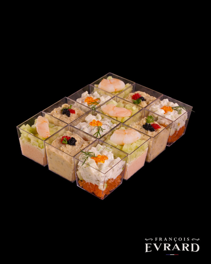 Plateau de 12 verrines salées 