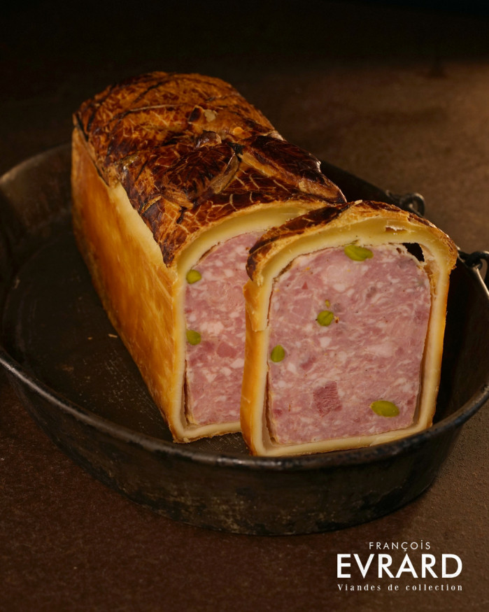 Pâté en croûte de cochon confit